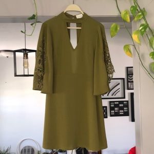 Foxiedox bell sleeve pea green dress Size S